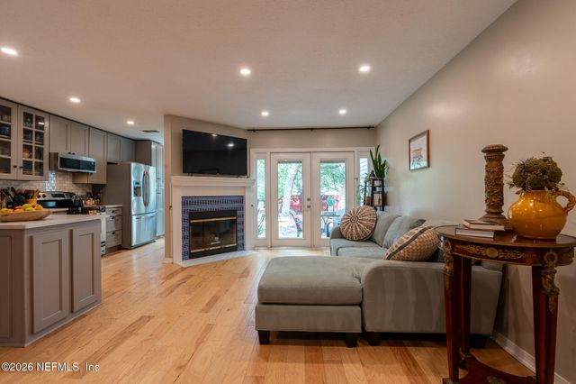 317 SUNRISE Circle, Neptune Beach, FL 32266