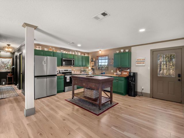 941 Holly Grove Rd, Anacoco, LA 71403