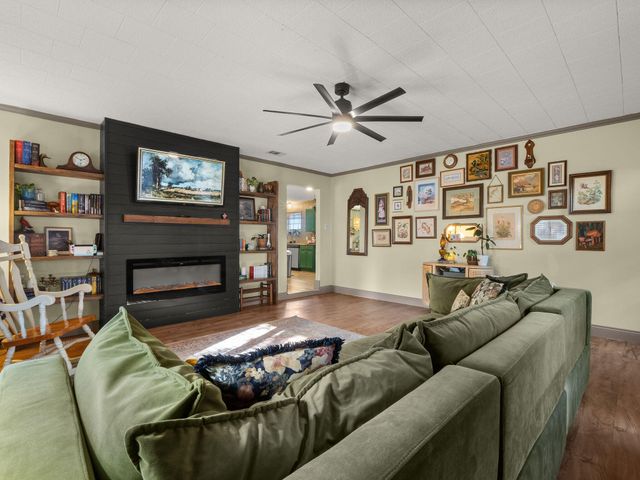 941 Holly Grove Rd, Anacoco, LA 71403