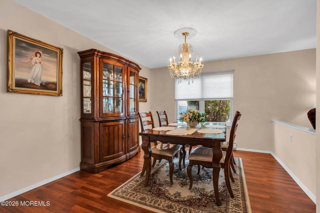 4 Gladstone Avenue, Manchester, NJ 08759