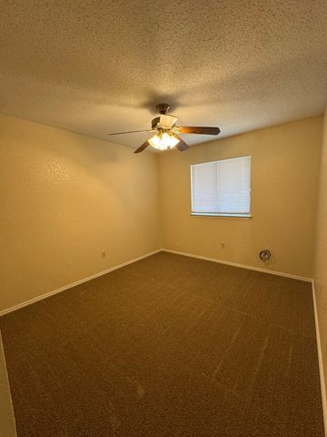 4504 Spinnaker Court, Fort Worth, TX 76135