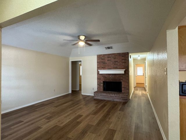 4504 Spinnaker Court, Fort Worth, TX 76135