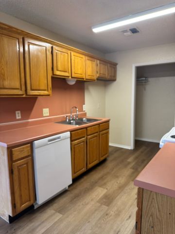 4504 Spinnaker Court, Fort Worth, TX 76135