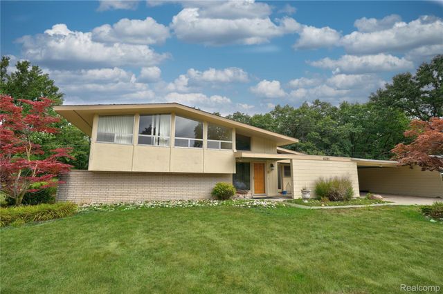 6291 Westview Drive, Grand Blanc Charter Township, MI 48439