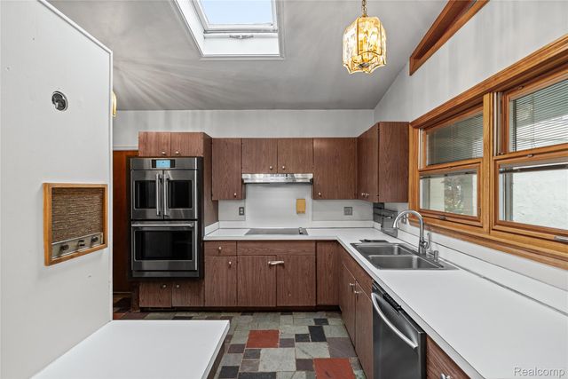 6291 Westview Drive, Grand Blanc Charter Township, MI 48439