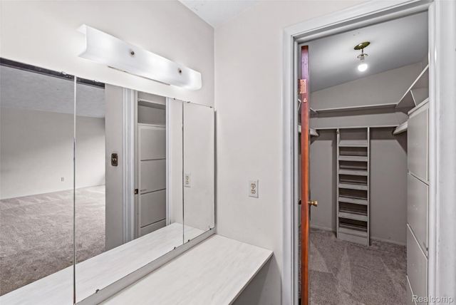 6291 Westview Drive, Grand Blanc Charter Township, MI 48439