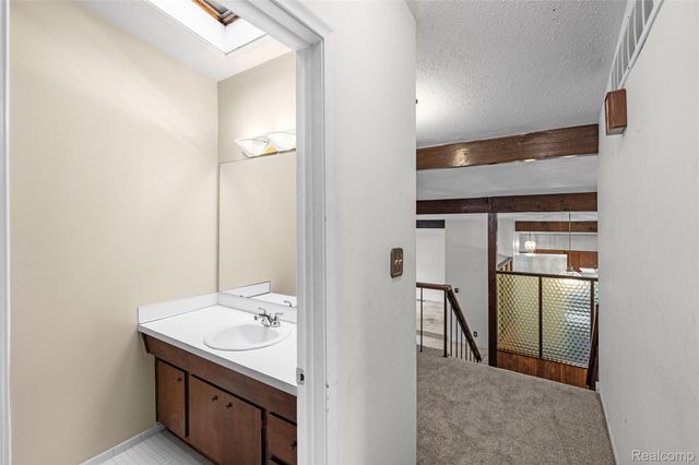 6291 Westview Drive, Grand Blanc Charter Township, MI 48439