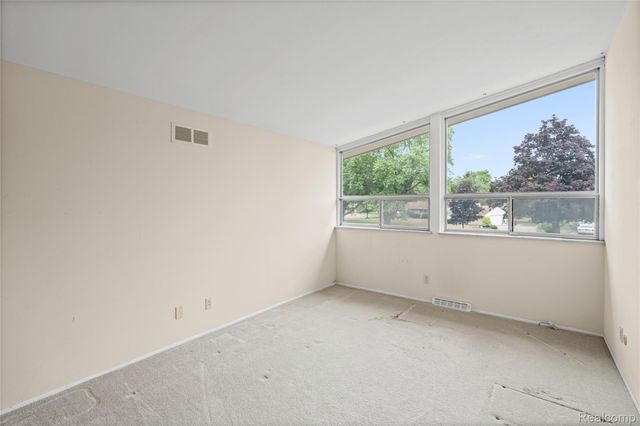 6291 Westview Drive, Grand Blanc Charter Township, MI 48439