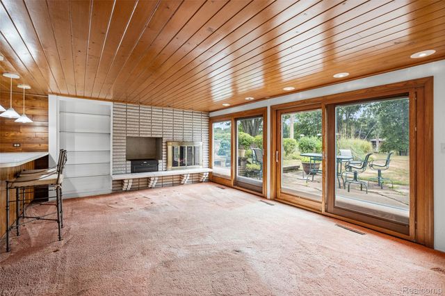 6291 Westview Drive, Grand Blanc Charter Township, MI 48439