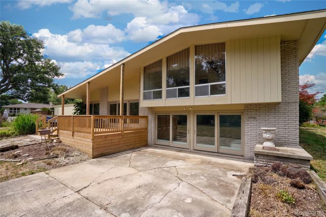 6291 Westview Drive, Grand Blanc Charter Township, MI 48439
