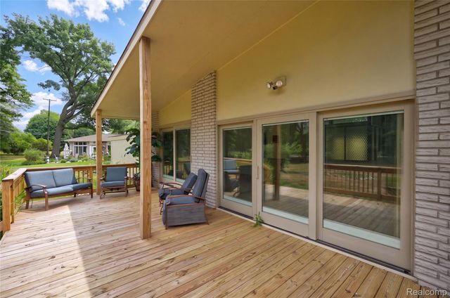 6291 Westview Drive, Grand Blanc Charter Township, MI 48439