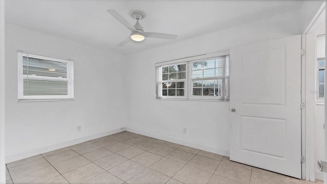 8611 CHINABERRY DRIVE, Tampa, FL 33637