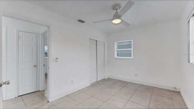 8611 CHINABERRY DRIVE, Tampa, FL 33637