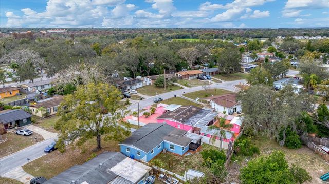 8611 CHINABERRY DRIVE, Tampa, FL 33637