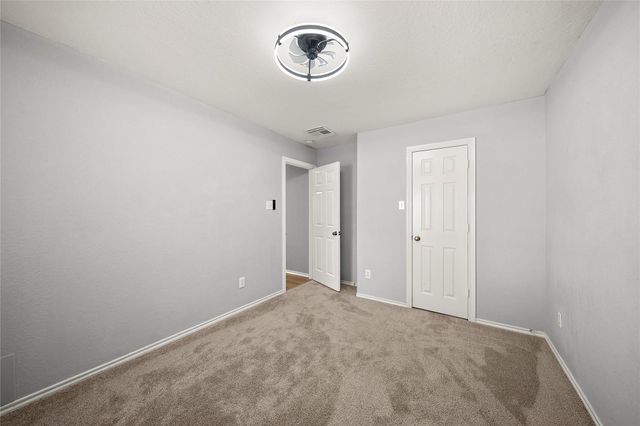 62 Rookwood Court, The Woodlands, TX 77382