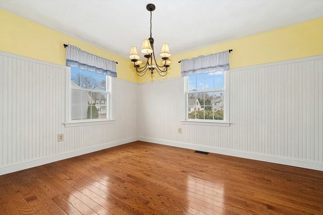 401 Forest Park Dr. 401, Auburn, MA 01501