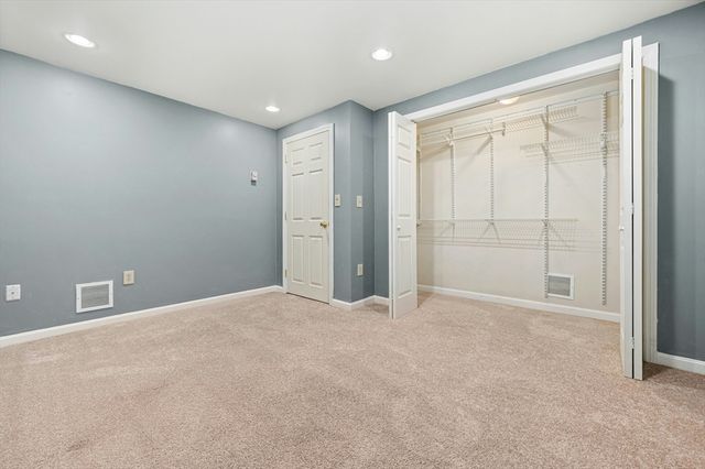 401 Forest Park Dr. 401, Auburn, MA 01501