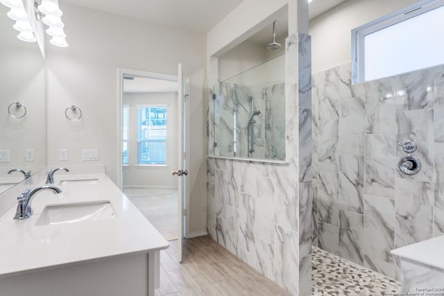 27226 Salt ST, San Antonio, TX 78260