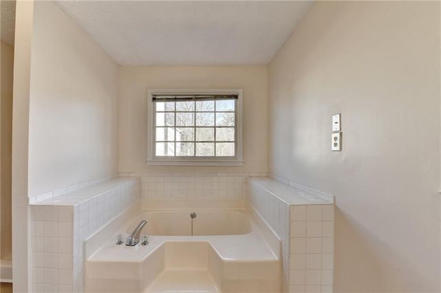 3945 Genoa Court, Duluth, GA 30096