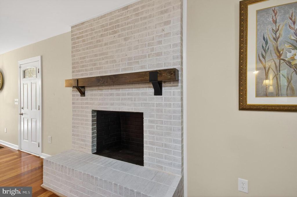 Image 7 of property listing at 1116 RIDEN CT, Salisbury, MD 21804