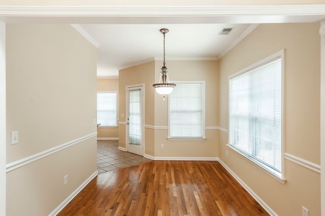2623 Mission Ridge Dr, Murfreesboro, TN 37130