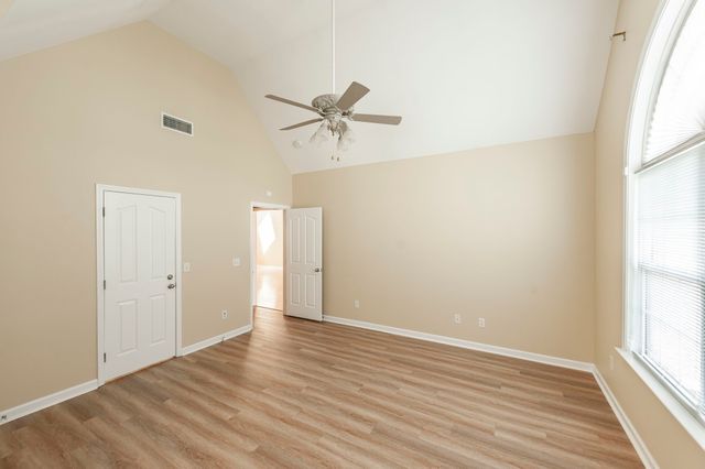 2623 Mission Ridge Dr, Murfreesboro, TN 37130