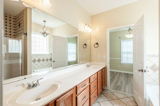 2623 Mission Ridge Dr, Murfreesboro, TN 37130