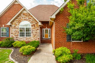 2623 Mission Ridge Dr, Murfreesboro, TN 37130