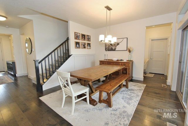 7595 S Wagons West Ave, Boise, ID 83716