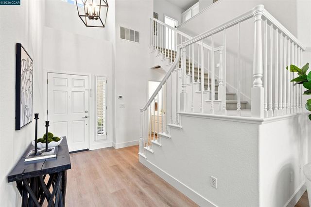 419 Sutton Cir, Danville, CA 94506