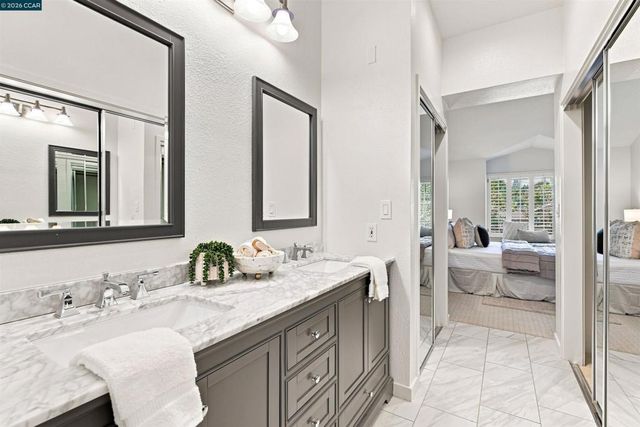 419 Sutton Cir, Danville, CA 94506