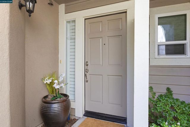 419 Sutton Cir, Danville, CA 94506
