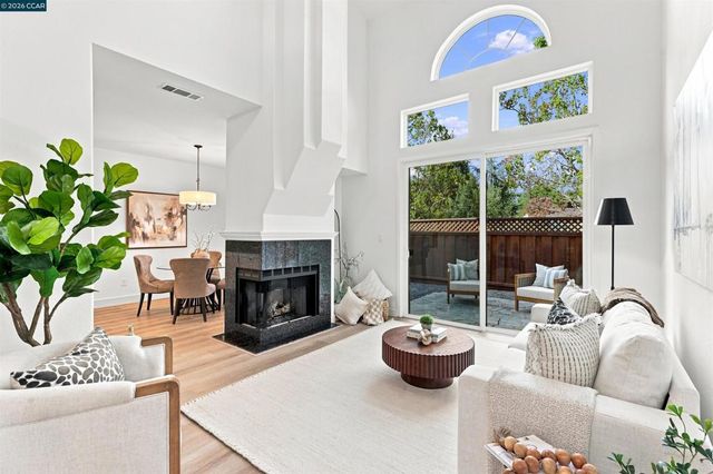 419 Sutton Cir, Danville, CA 94506