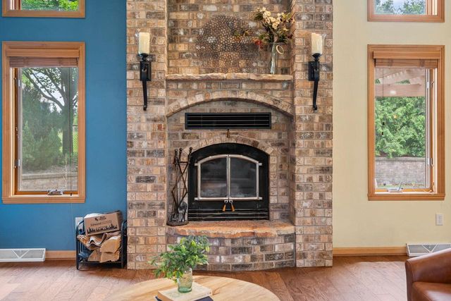 2307 SOUTHERLAND CIRCLE, Kaukauna, WI 54130