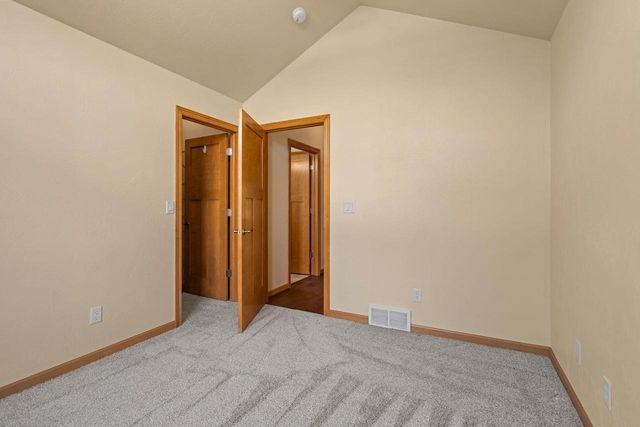 2307 SOUTHERLAND CIRCLE, Kaukauna, WI 54130