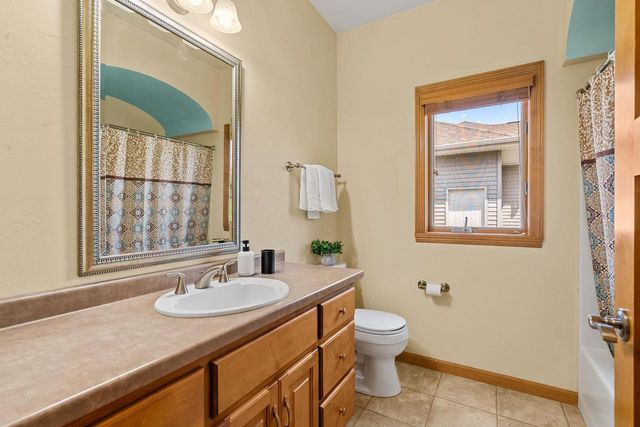 2307 SOUTHERLAND CIRCLE, Kaukauna, WI 54130