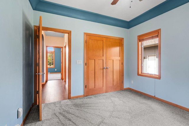 2307 SOUTHERLAND CIRCLE, Kaukauna, WI 54130