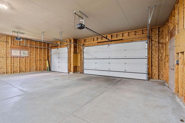2307 SOUTHERLAND CIRCLE, Kaukauna, WI 54130