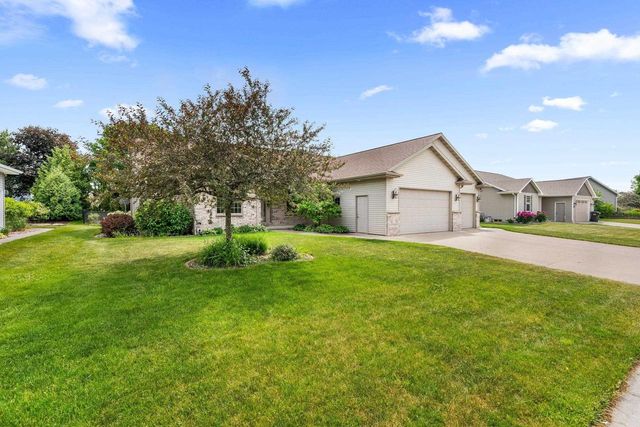 2307 SOUTHERLAND CIRCLE, Kaukauna, WI 54130