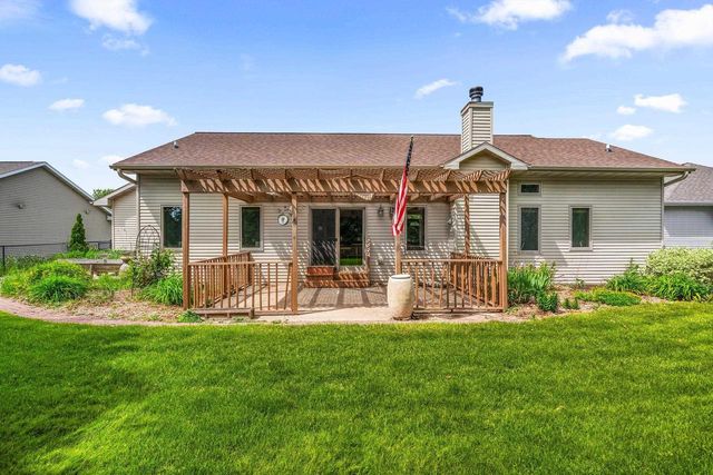 2307 SOUTHERLAND CIRCLE, Kaukauna, WI 54130