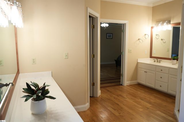 10 Scout Road, Greenville, SC 29611