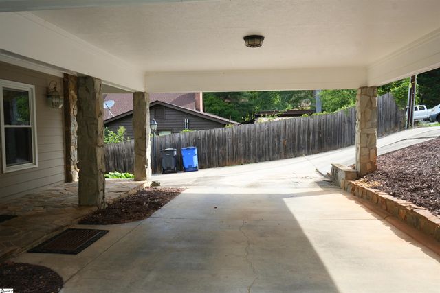 10 Scout Road, Greenville, SC 29611