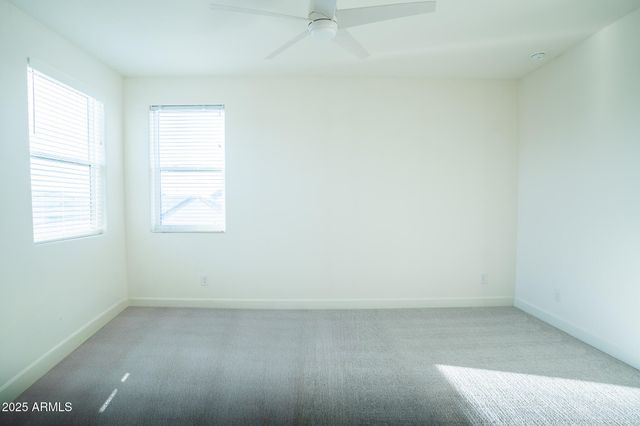 17210 W GRACEMONT Street, Surprise, AZ 85388