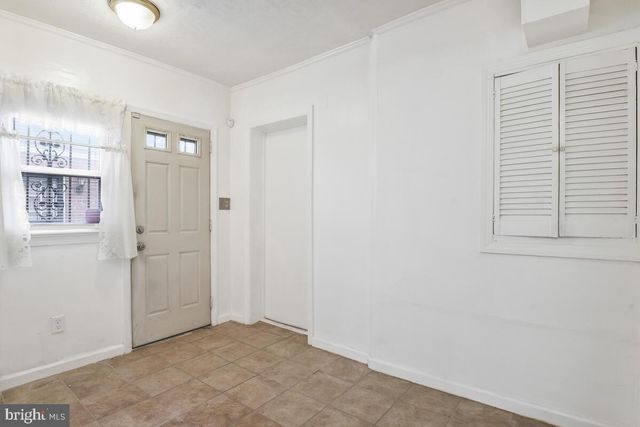 121 ANACOSTIA AVE NE, Washington, DC 20019