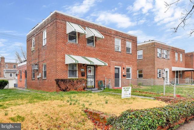 121 ANACOSTIA AVE NE, Washington, DC 20019