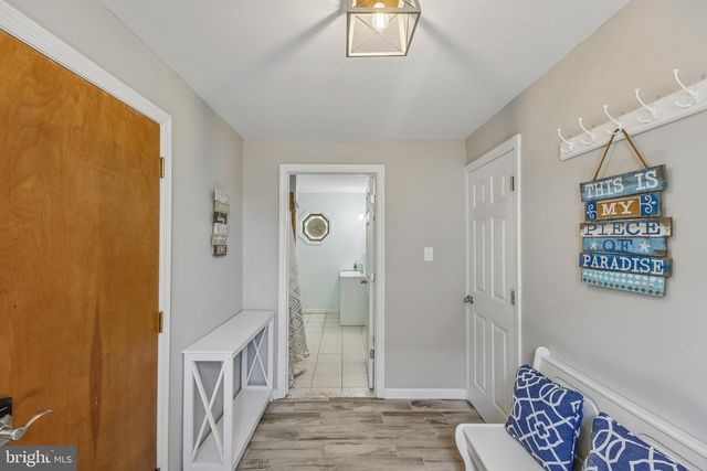 301 W 18TH ST, Ship Bottom, NJ 08008