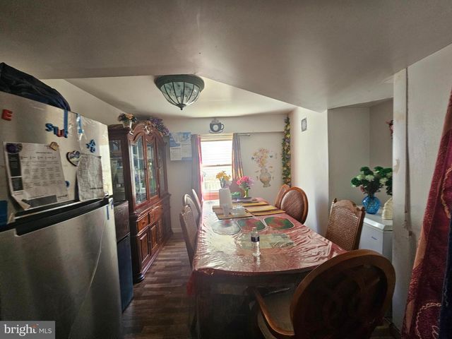 530 N HARRISBURG AVENUE, Atlantic City, NJ 08401