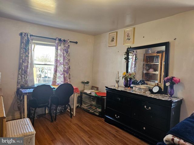 530 N HARRISBURG AVENUE, Atlantic City, NJ 08401