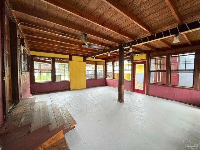 4963 Mobile Hwy, Pensacola, FL 32506