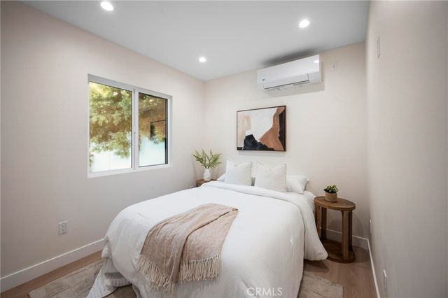 5412 Fallbrook Avenue, Woodland Hills, CA 91367